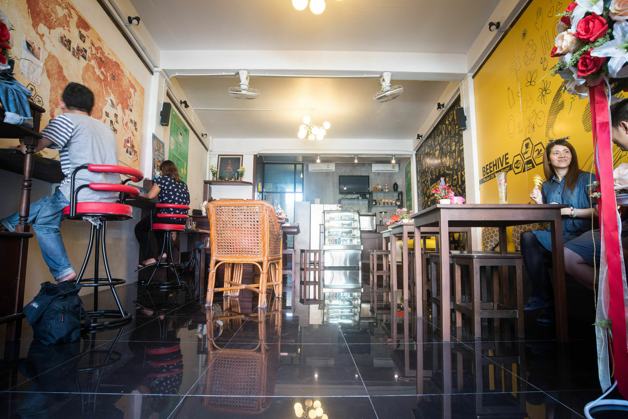 Beehive Phuket Old Town Hostel Εξωτερικό φωτογραφία