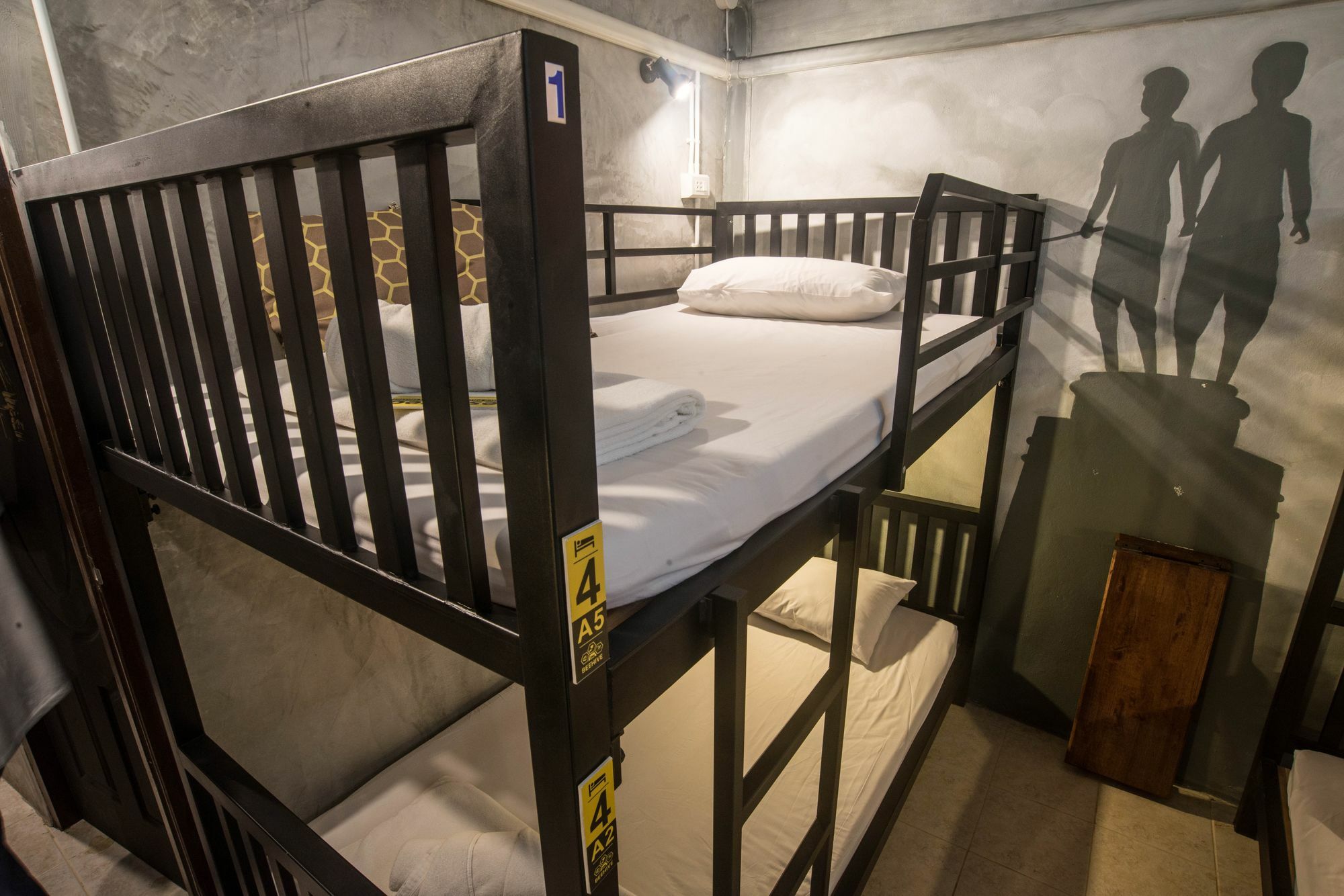 Beehive Phuket Old Town Hostel Εξωτερικό φωτογραφία