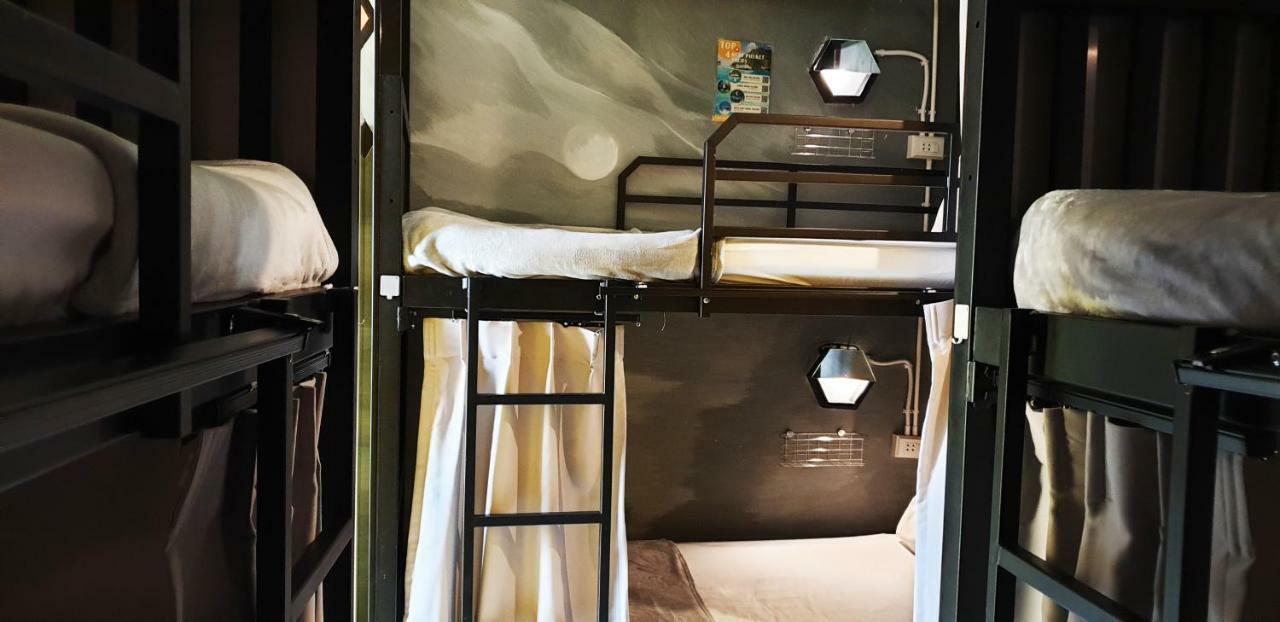 Beehive Phuket Old Town Hostel Εξωτερικό φωτογραφία